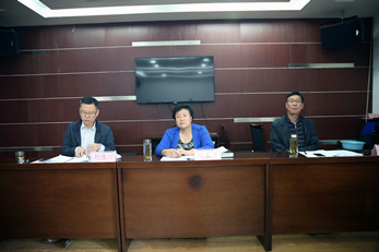 甘肅演藝集團(tuán)召開(kāi)“三嚴(yán)三實(shí)”專(zhuān)題教育二第二次學(xué)習(xí)研討會(huì)議