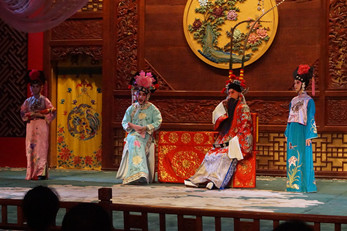 甘肅省京劇院、青海省京劇院聯(lián)合演出京劇折子戲《坐宮》、《戰(zhàn)馬超》