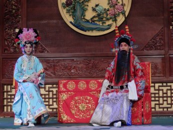 甘肅省京劇院演出經(jīng)典傳統(tǒng)戲,《坐宮》、《望兒樓》、《鍘美案》