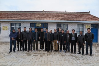 甘肅省曲藝團(tuán)赴慶陽(yáng)環(huán)縣八珠鄉(xiāng)白塬村開(kāi)展雙聯(lián)行動(dòng)“大走訪(fǎng)、回頭看”活動(dòng)