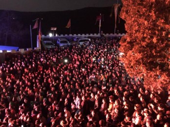 甘肅省隴劇院赴秦安縣千戶鎮(zhèn)胡渠村、西川鎮(zhèn)神明川村、張坡村開展“我們的中國夢”——文化進(jìn)萬家暨隴原“紅色文藝輕騎兵”文化惠民演出