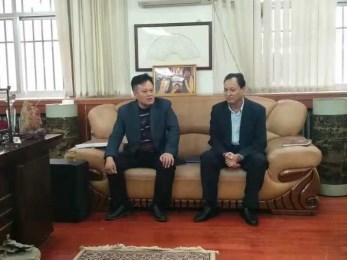 集團副總經(jīng)理龍富國到省雜技團調研指導工作