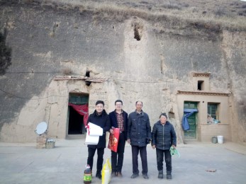 甘肅省曲藝團(tuán)赴環(huán)縣車(chē)道鄉(xiāng)三角城村一季度“精準(zhǔn)扶貧”工作圓滿(mǎn)完成