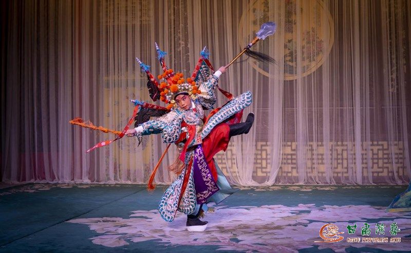 甘肅演藝集團敦煌藝術團演出京劇折子戲《小上墳》《望兒樓》《挑滑車》