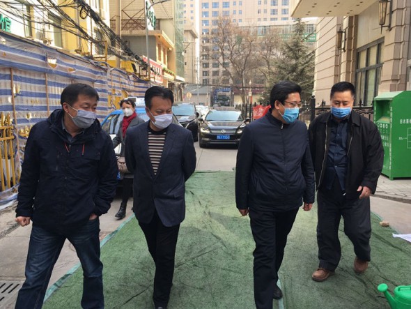 甘肅演藝集團(tuán)黨委書記、董事長(zhǎng)陳其銀一行調(diào)研指導(dǎo)集團(tuán)直屬各單位疫情防控與復(fù)工復(fù)產(chǎn)工作