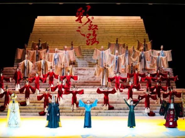 彩虹綻放，驚艷申城——舞劇《彩虹之路》在滬角逐“荷花獎(jiǎng)”